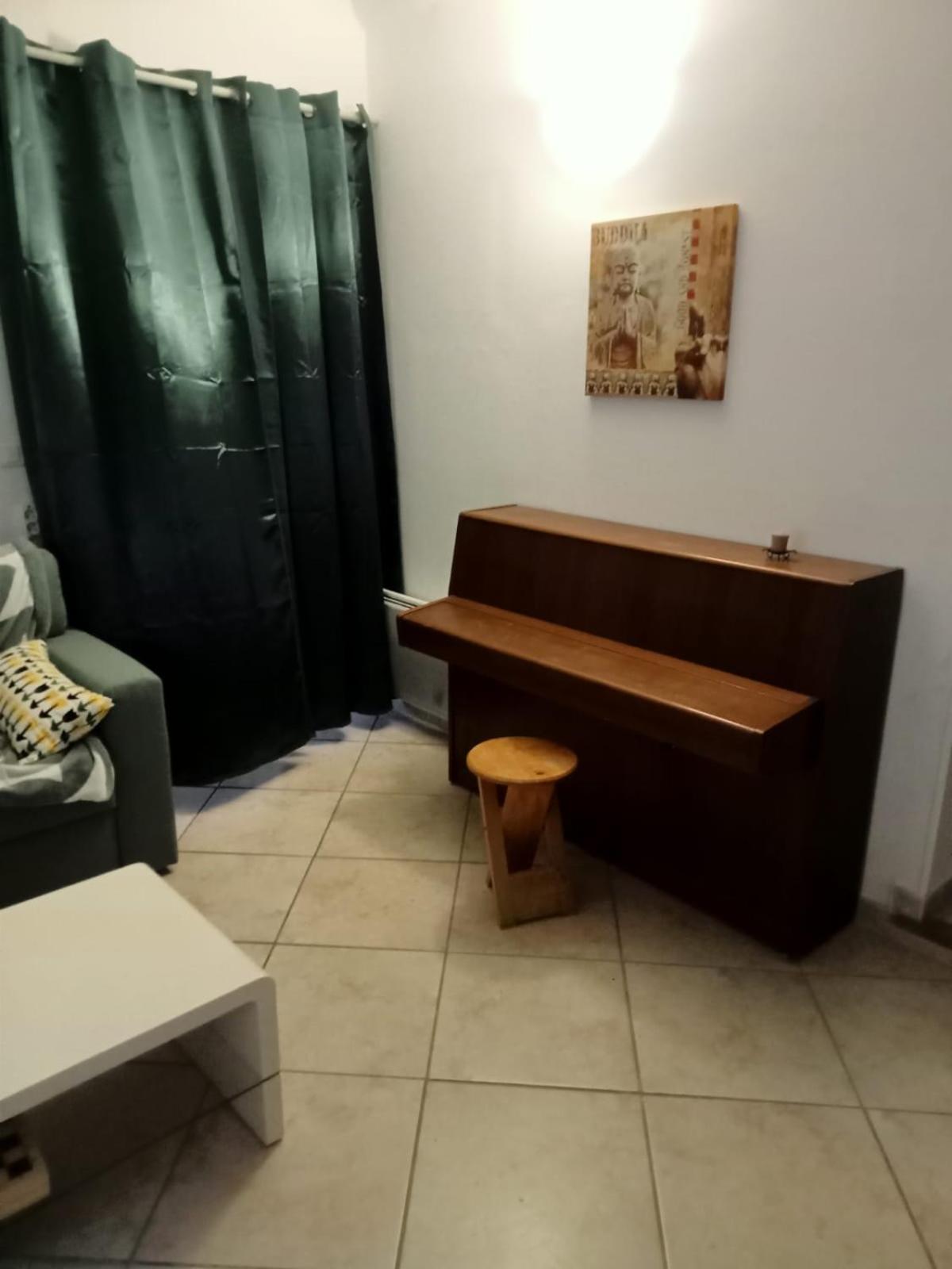 Petite Maison Avec Jardin Calme Apartment Le Thor